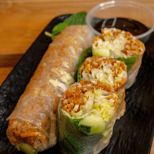 Veggie Summer Roll.